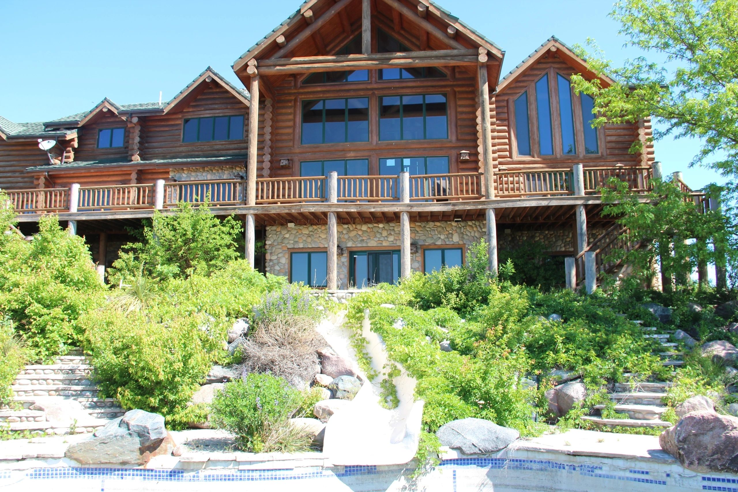 Winner, South Dakota home listed for sale by Shippy Realty & Auction REALTORS®