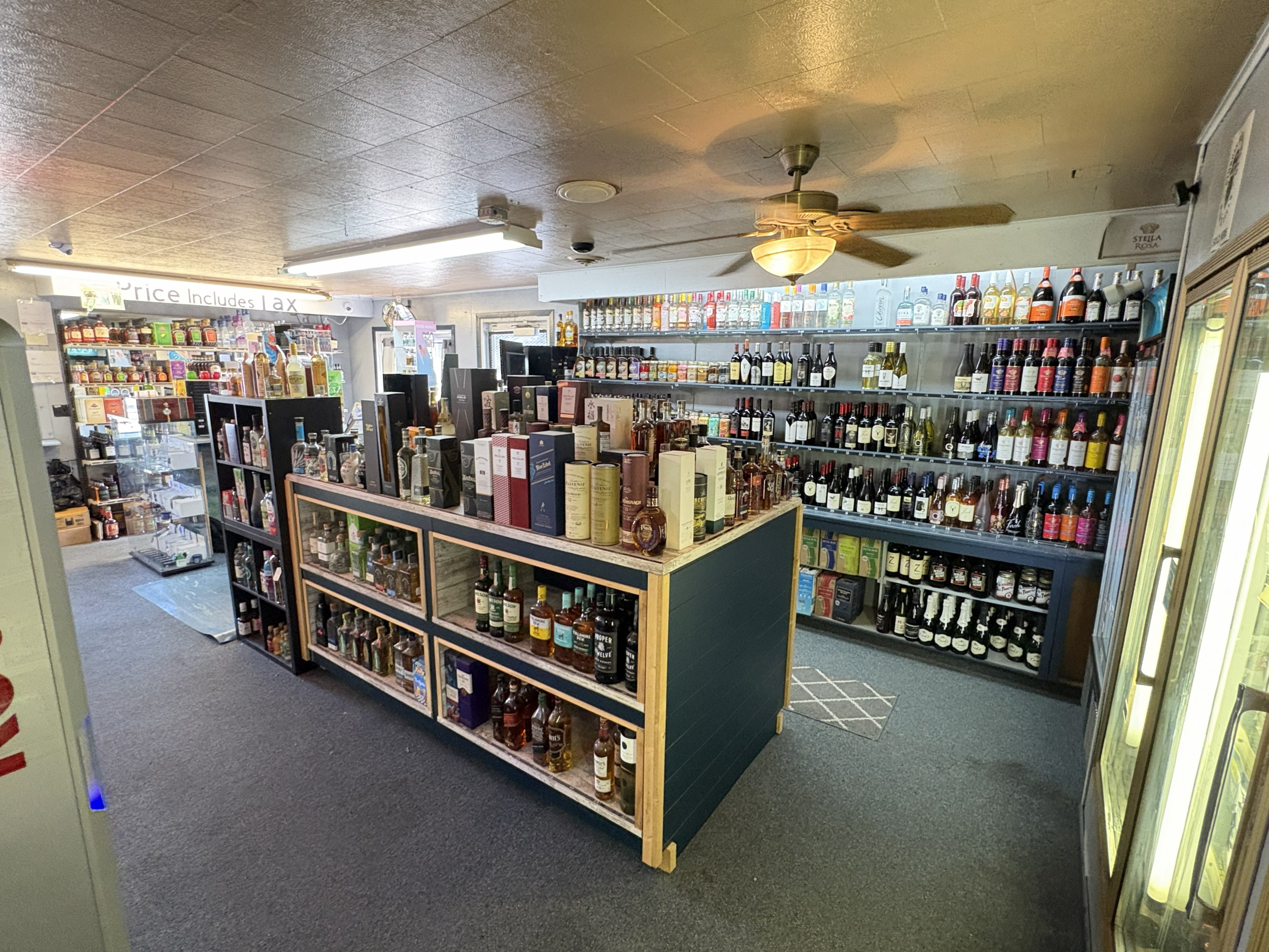 Chillies Liquor Store – Turnkey Business Opportunity — Winner, SD real estate photo thumbnail 7