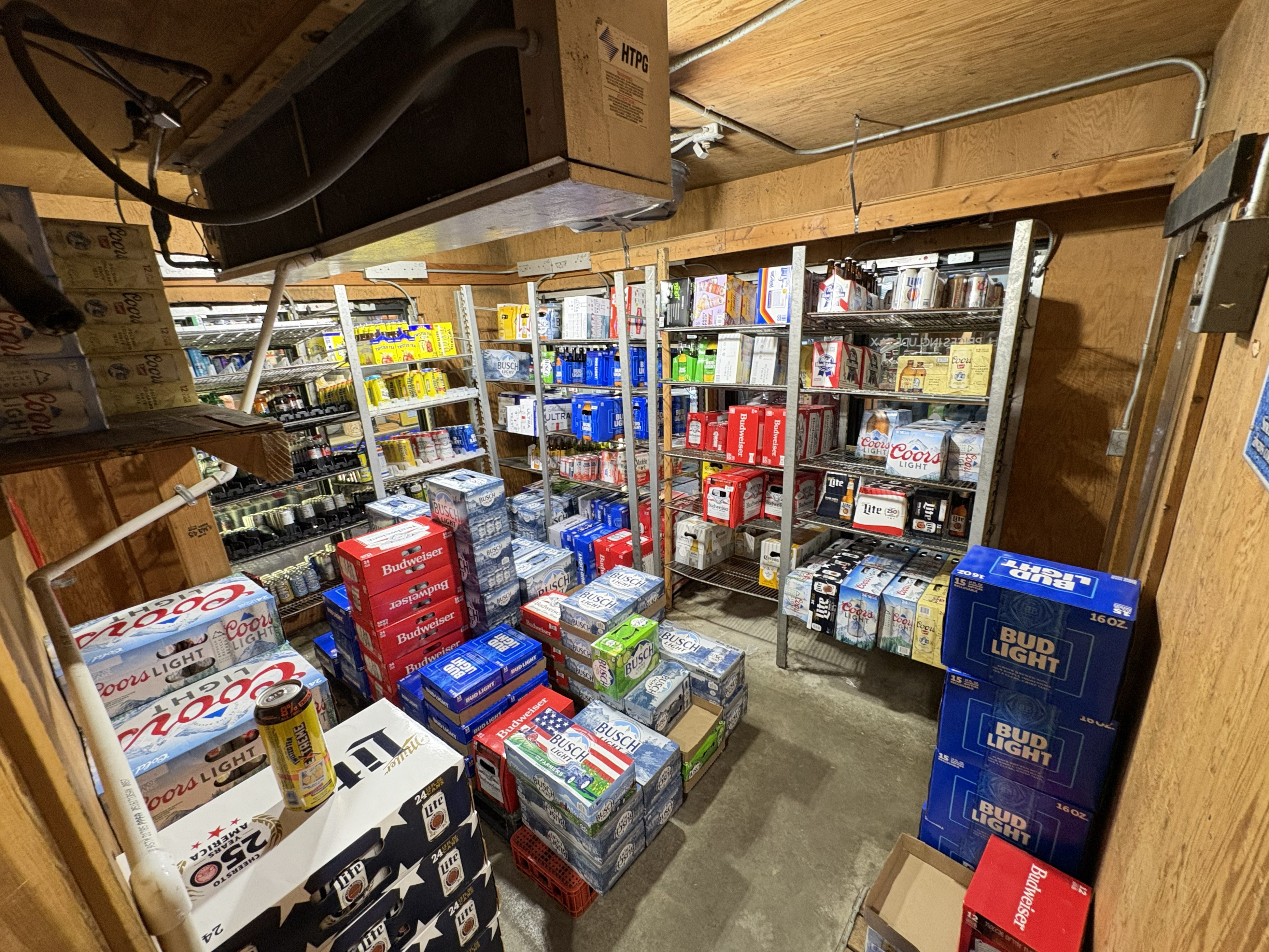 Chillies Liquor Store – Turnkey Business Opportunity — Winner, SD real estate photo thumbnail 11